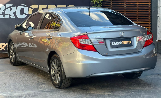 Honda Civic Sedan LXS 1.8 Aut. 2012 Flex  Sonho de GERAÇÕES-3