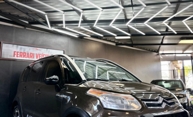 Citroën AIRCROSS GLX 1.6 Flex 16V 5p Mec. 2011 Flex