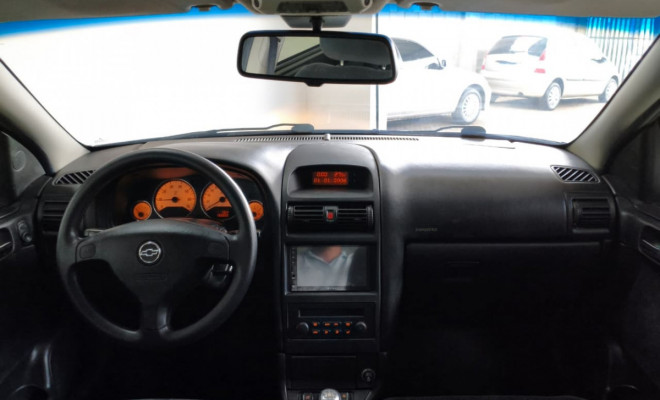 GM - Chevrolet Astra Advant. 2.0 MPFI 8V FlexP. 5p Aut. 2010 Flex-8