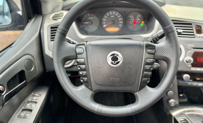 SSANGYONG Kyron 2.0 16V 141cv  TDI Diesel Aut. 2011 Diesel-9