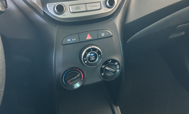 Hyundai HB20 Comf./C.Plus/C.Style 1.0 Flex 12V 2017 Flex-6