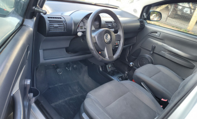 VW - VolksWagen Fox City 1.0 Mi/ 1.0Mi Total Flex 8V 5p 2004 Flex-8