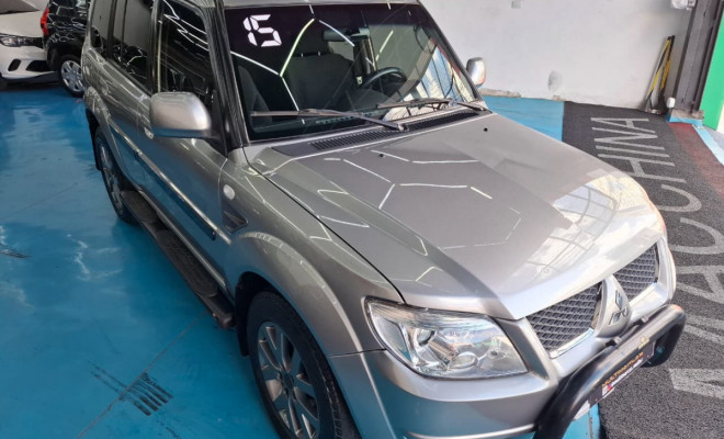 Mitsubishi Pajero TR4 2.0 Flex 16V 4X2 Mec. 2015 Flex-10