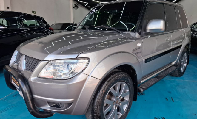 Mitsubishi Pajero TR4 2.0 Flex 16V 4X2 Mec. 2015 Flex-1