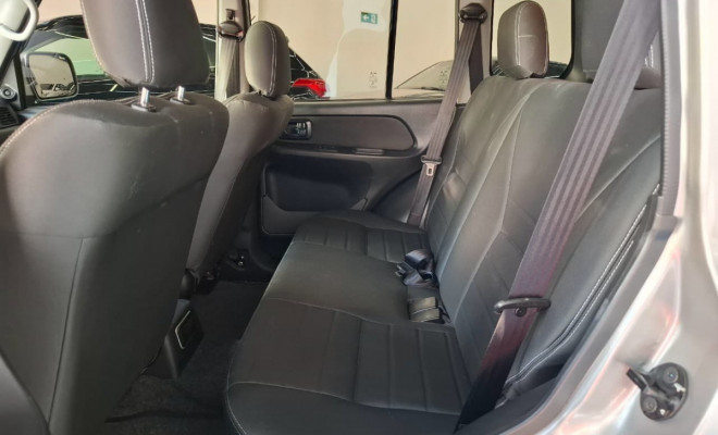 Mitsubishi Pajero TR4 2.0 Flex 16V 4X2 Mec. 2015 Flex-15