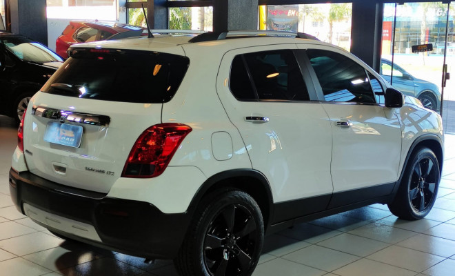 GM - Chevrolet TRACKER LTZ 1.8 16V Flex 4x2 Aut. 2014 Flex-1