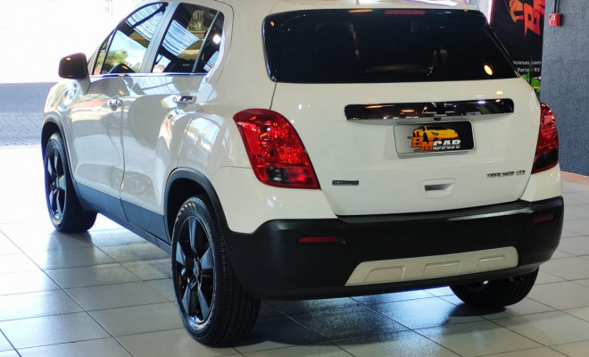 GM - Chevrolet TRACKER LTZ 1.8 16V Flex 4x2 Aut. 2014 Flex-2