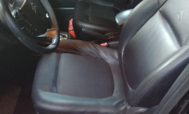 Citroën C4 GLX 2.0 Flex 16V 5p Aut. 2013 Flex-4