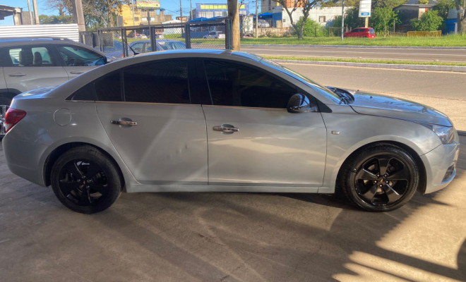 GM - Chevrolet CRUZE HB Sport LT 1.8 16V FlexP. 5p Aut 2012 Flex-2