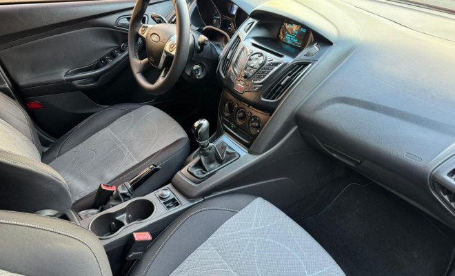 Ford Focus 1.6 S/1.6 SE Flex 16v 5p Aut 2015 Flex-5
