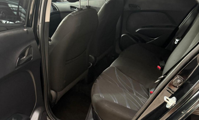 Hyundai HB20 C./C.Plus/C.Style 1.6 Flex 16V Mec. 2015 Flex-3