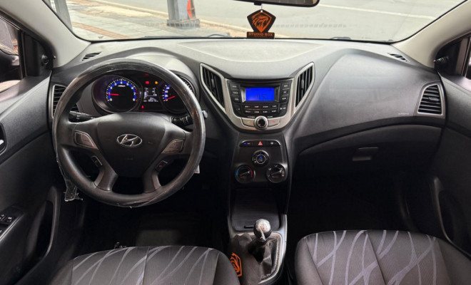 Hyundai HB20 C./C.Plus/C.Style 1.6 Flex 16V Mec. 2015 Flex-4