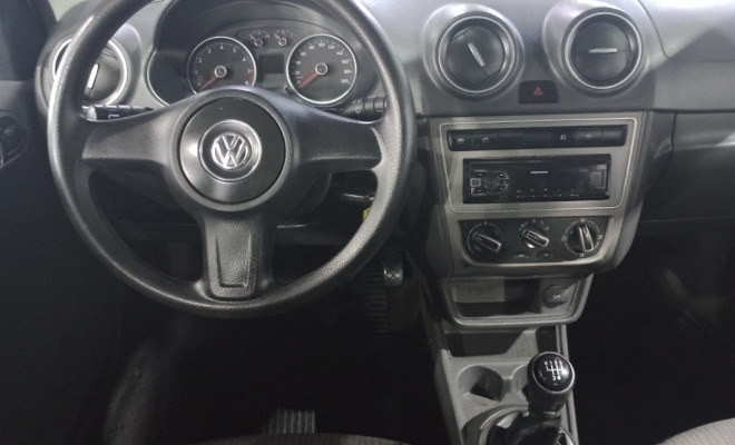 VW - VolksWagen Gol (novo) 1.0 Mi Total Flex 8V 4p 2013 Flex-6