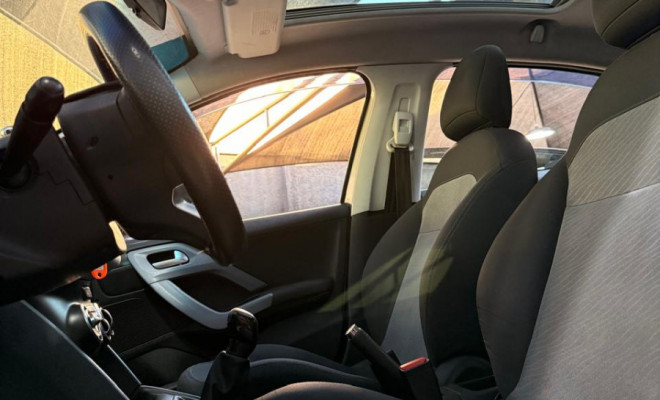 Peugeot 208 Allure 1.5 Flex 8V 5p 2015 Flex-3