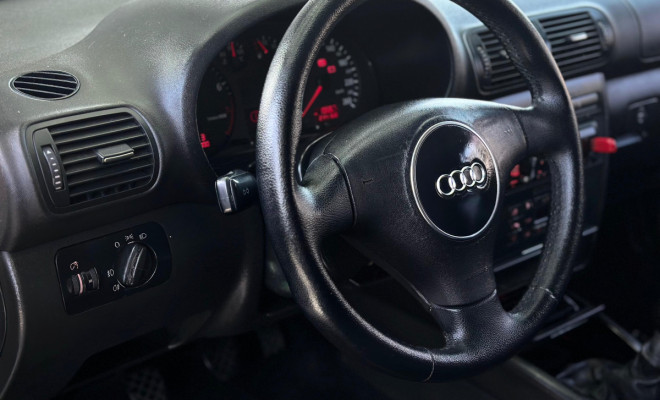 Audi A3 1.6 5p 2005 Gasolina-16