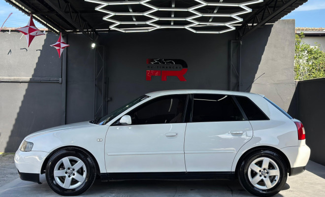 Audi A3 1.6 5p 2005 Gasolina-3