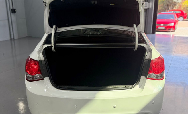 GM - Chevrolet CRUZE LT 1.8 16V FlexPower 4p Aut. 2015 Flex-6