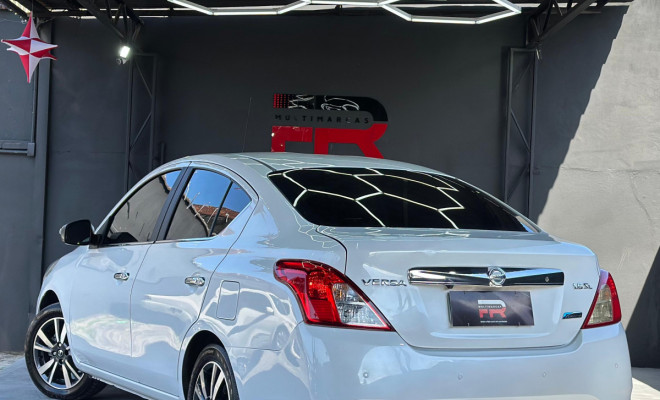 Nissan VERSA SL 1.6 16V FlexStart 4p Aut. 2018 Flex-11