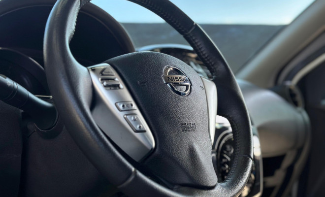 Nissan VERSA SL 1.6 16V FlexStart 4p Aut. 2018 Flex-8