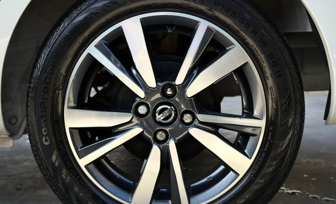 Nissan VERSA SL 1.6 16V FlexStart 4p Aut. 2018 Flex-9