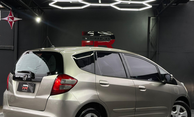 Honda Fit LX 1.4/ 1.4 Flex 8V/16V 5p Mec. 2011 Flex-3