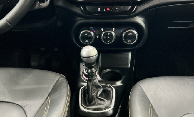 Fiat Toro Freedom 2.0 16V 4x4 TB Diesel Mec. 2017 Diesel-8