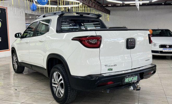 Fiat Toro Freedom 2.0 16V 4x4 TB Diesel Mec. 2017 Diesel-6