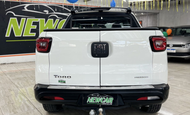 Fiat Toro Freedom 2.0 16V 4x4 TB Diesel Mec. 2017 Diesel-4