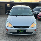 Ford Focus 1.8 16V 5p 2002 Gasolina-11
