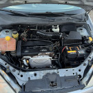 Ford Focus 1.8 16V 5p 2002 Gasolina-9