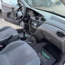 Ford Focus 1.8 16V 5p 2002 Gasolina-21