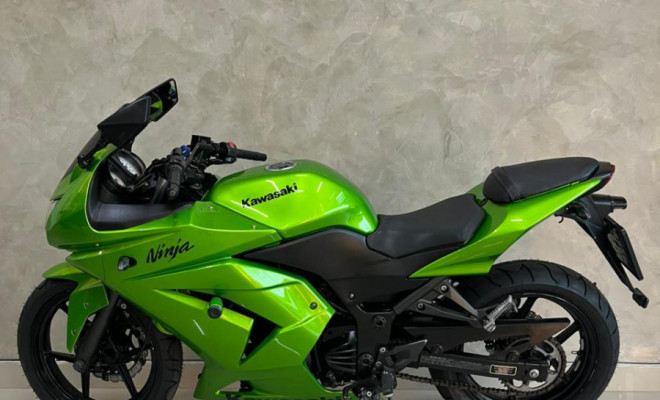 KAWASAKI NINJA 250R 2012 Gasolina-4