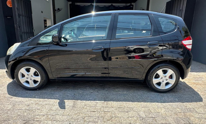 Honda Fit LXL 1.4/ 1.4 Flex 8V/16V 5p Aut. 2009 Flex-10