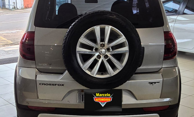 VW - VolksWagen CROSSFOX I MOTION 1.6 Mi T. Flex 8V 5p 2014 Flex-0
