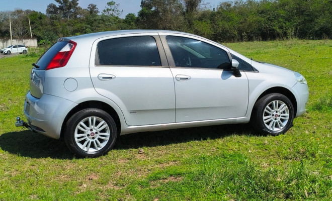 Fiat Punto ATTRACTIVE 1.4 Fire Flex 8V 5p 2011 Flex-3