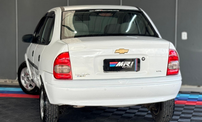 GM - Chevrolet Classic Life/LS 1.0 VHC FlexP. 4p 2010 Flex-1