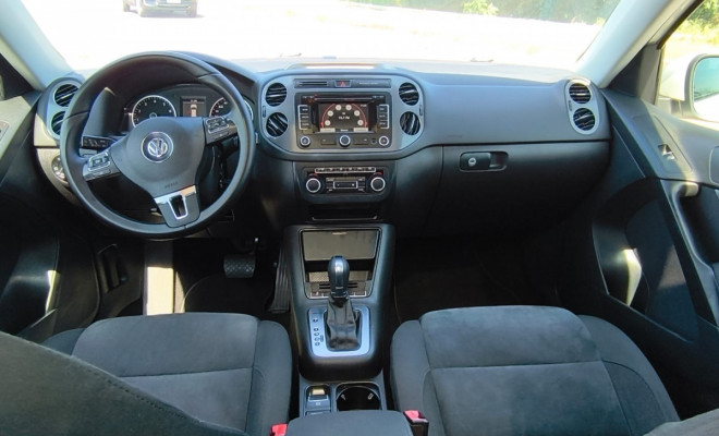 VW - VolksWagen TIGUAN 2.0 TSI 16V 200cv Tiptronic 5p 2013 Flex-2