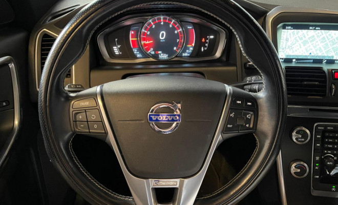Volvo XC60 T-5 R-DESIGN 2.0 FWD Gasolina Aut. 2015-8