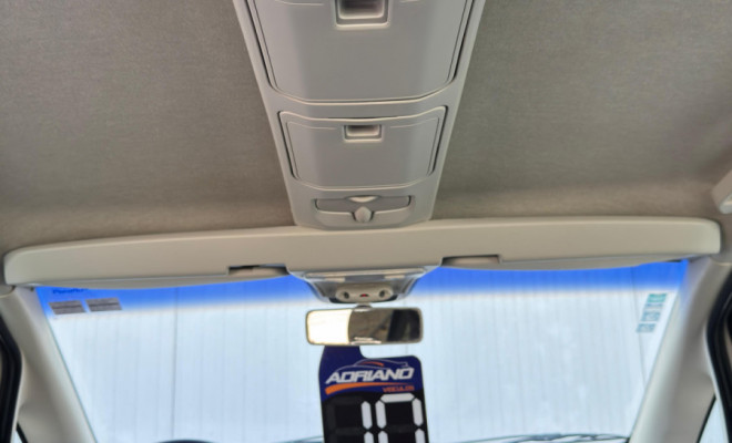 Idea ELX 1.4 2010 – Conforto, espaço e praticidade para o seu dia a dia!-9