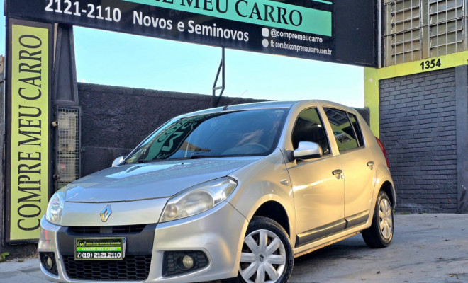 Renault SANDERO Expression Hi-Flex 1.0 16V 5p 2013 Flex