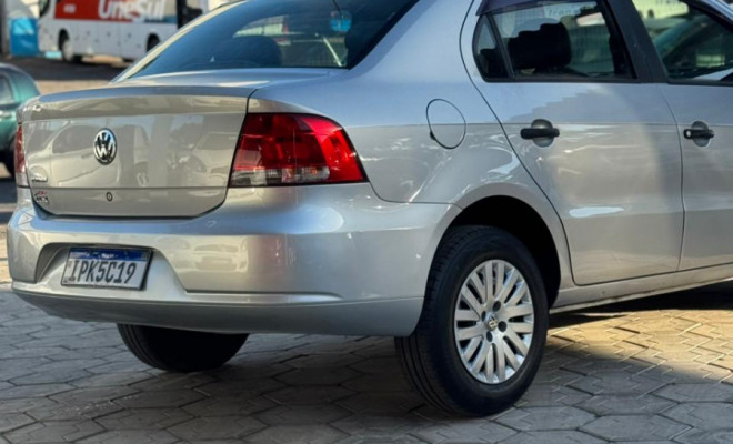 VW - VolksWagen VOYAGE 1.0/1.0 City Mi Total Flex 8V 4p 2009 Flex-4