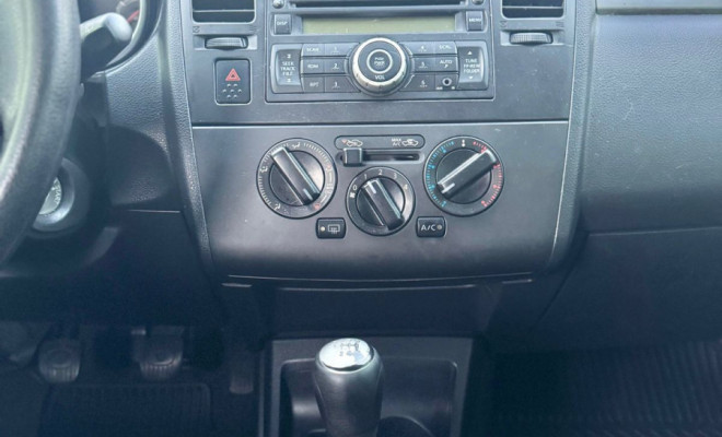 Nissan TIIDA Sedan 1.8 16V Flex Fuel 4p 2012 Flex-8