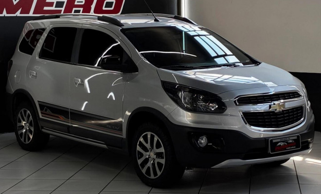 GM - Chevrolet SPIN ACTIV 1.8 8V Econo. Flex 5p Aut. 2016 Flex