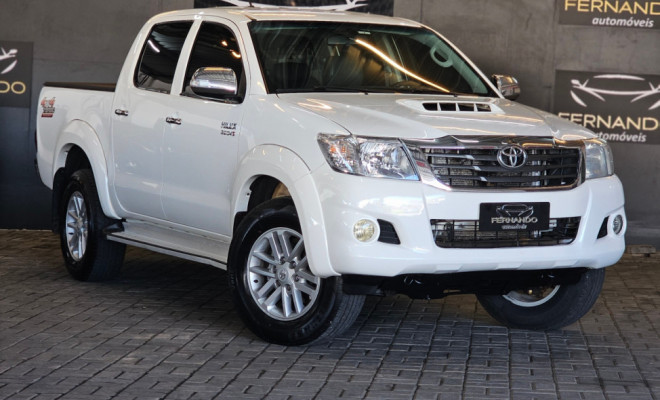 Toyota Hilux CD SRV D4-D 4x4 3.0  TDI Dies 2013 Diesel-6