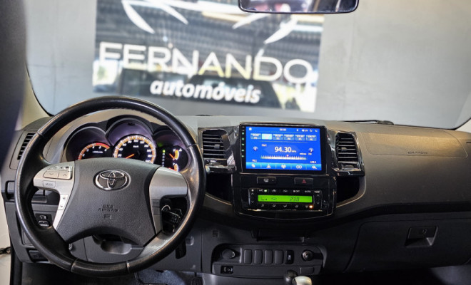 Toyota Hilux CD SRV D4-D 4x4 3.0  TDI Dies 2013 Diesel-4