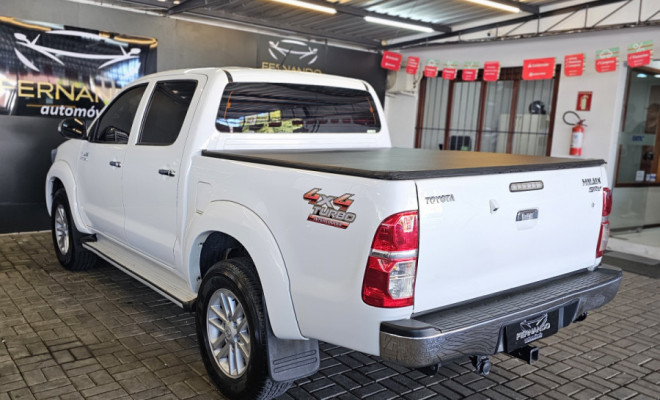 Toyota Hilux CD SRV D4-D 4x4 3.0  TDI Dies 2013 Diesel-5