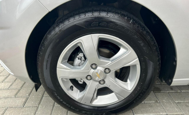 GM - Chevrolet PRISMA Sed. LT 1.4 8V FlexPower 4p 2019 Flex-13