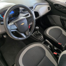GM - Chevrolet ONIX HATCH LS 1.0 8V FlexPower 5p Mec. 2016 Flex-8