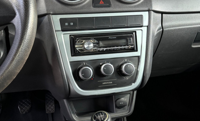 VW - VolksWagen Saveiro 1.6 Mi/ 1.6 Mi Total Flex 8V 2013 Flex-7