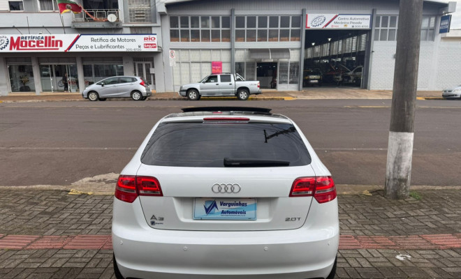 Audi A3 Sportback 2.0 16V TFSI S-tronic 2011 Gasolina-4